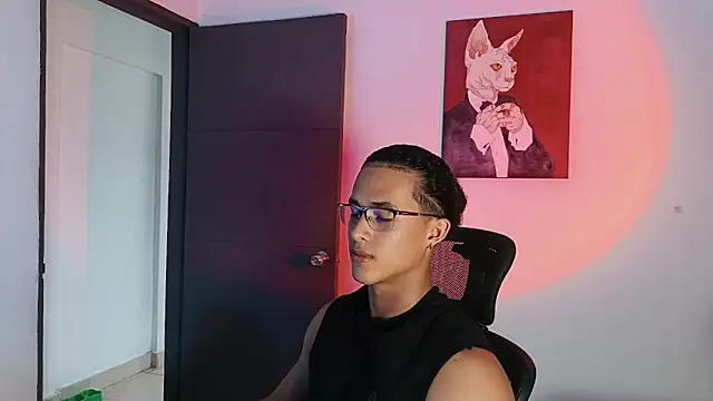 alejo x3 online show from April 8, 9:56 pm