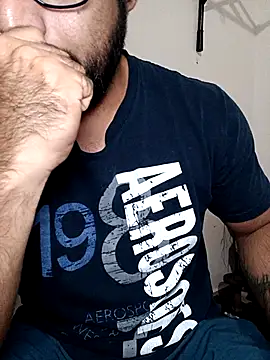 HombreS3n online show from October 18, 1:21 am