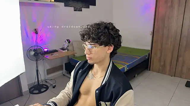 Kisan Smith online show from January 15, 5:44 am