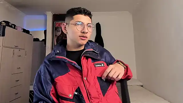 a lejandro 0 8 online show from January 21, 2:00 am