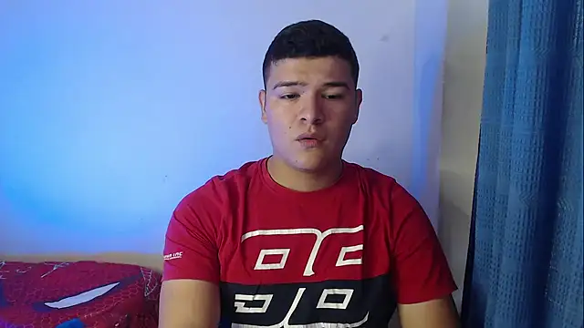 Plug Control online show from October 18, 8:58 pm