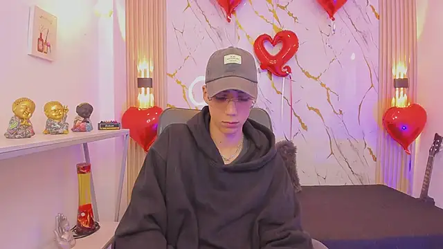 Nikolay Gregori online show from February 17, 4:22 am