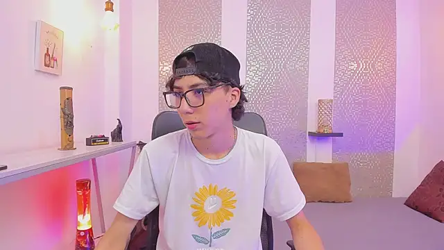 Nikolay Gregori online show from October 16, 4:31 am