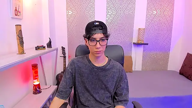 Nikolay Gregori online show from October 20, 5:00 am