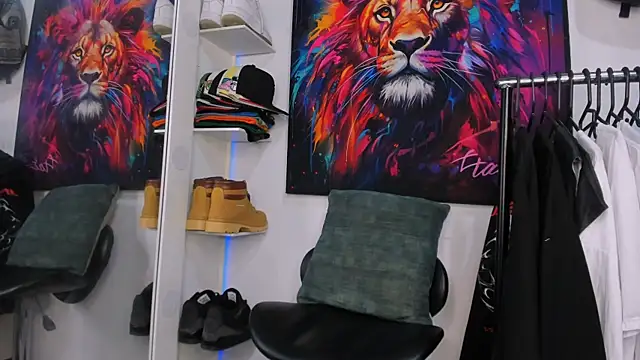 Pantera black 21 online show from February 8, 7:58 am