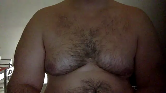 Snapshot of Gladiator_3 chatting on December 6, 8:07 pm Gladiator 3 online show from December 6, 8:07 pm