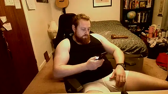 Hairy Guy30 online show from November 25, 10:56 pm