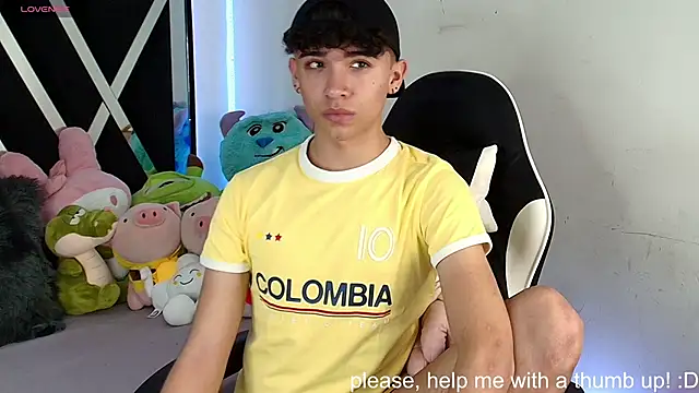 Snapshot of Niico_Cruz chatting on January 10, 4:12 am Niico Cruz online show from January 10, 4:12 am