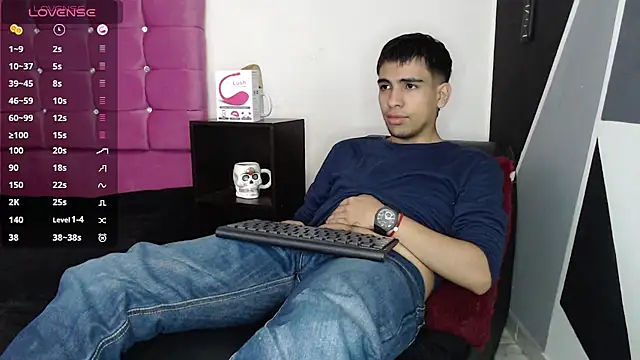 zack thunder online show from October 6, 1:38 pm