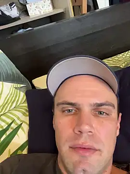 Marconudeboi online show from October 1, 1:37 pm