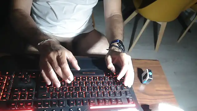 Adri gard online show from May 30, 9:04 pm