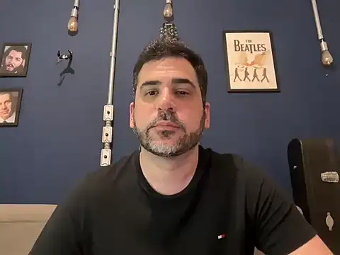 hotsafadinho online show from November 1, 10:14 pm