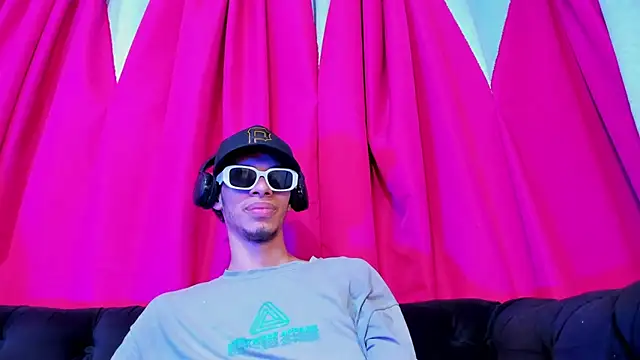 TomyMosterCock online show from December 20, 12:52 am