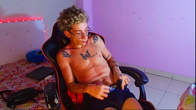 mateodeamjo online show from November 13, 9:36 am