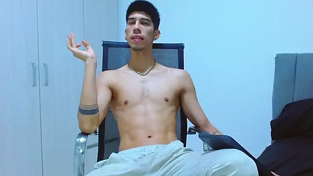 Snapshot of jhony-sex chatting on September 17, 6:36 am jhony-sex online show from September 17, 6:36 am
