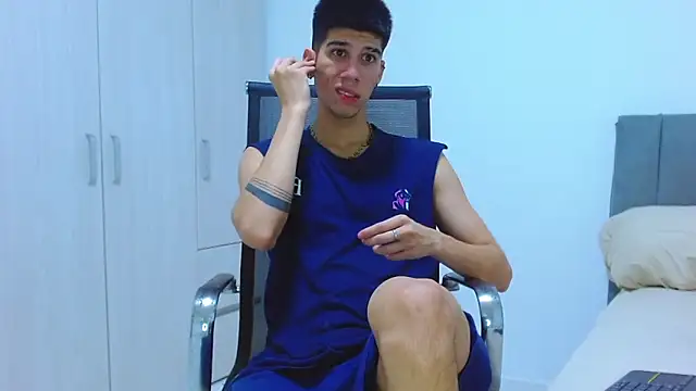 Snapshot of jhony-sex chatting on October 7, 4:05 am jhony-sex online show from October 7, 4:05 am