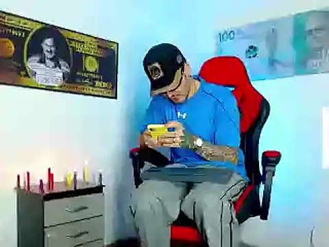 smoker445 online show from December 7, 11:23 pm