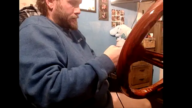 Snapshot of long_thinmint86 chatting on October 8, 1:48 pm long thinmint86 online show from October 8, 1:48 pm
