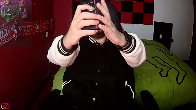 menditeta1 online show from February 2, 8:28 pm