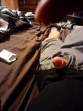 nuttinbuttcock69 online show from April 2, 2:42 am