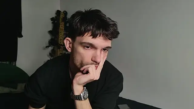 JackDesFeux online show from March 1, 10:15 am