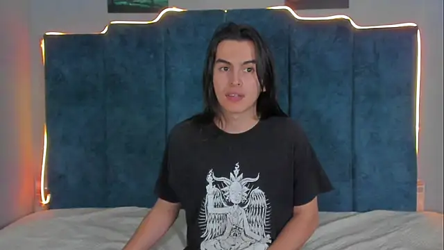 sky link  online show from October 17, 8:35 pm