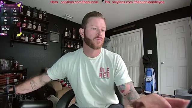 chillinthemosttt online show from October 28, 3:25 pm