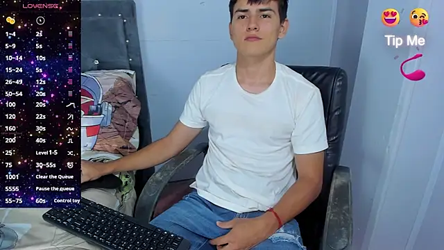 Jacobb Lee online show from January 14, 8:56 pm