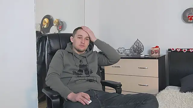 TImLids online show from February 8, 1:44 pm