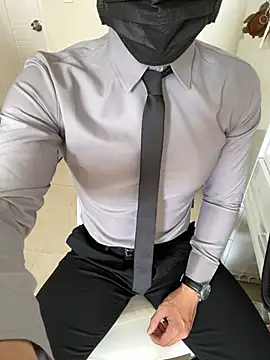 harrylouis1357 online show from December 29, 5:10 am