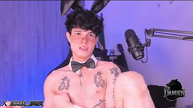 cinnamon boyxxx online show from September 24, 1:16 am