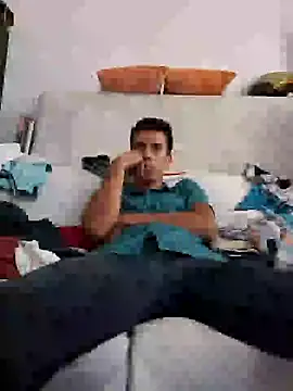 Snapshot of josehot151515 chatting on January 8, 7:03 pm josehot151515 online show from January 8, 7:03 pm