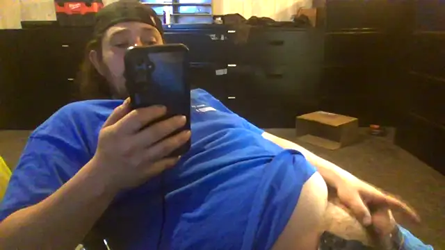 daddysmalldick502 online show from April 14, 2:05 pm