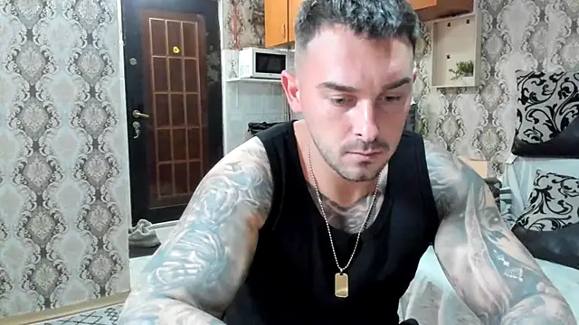 Jonmusclemaster online show from October 11, 8:35 pm