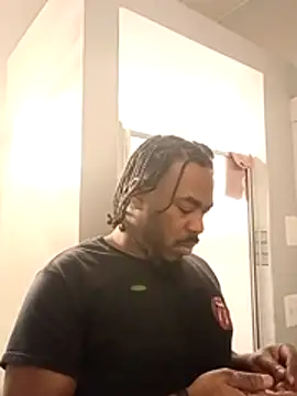 MRHANDSOME3800 online show from February 23, 4:25 am