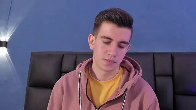 MikaelSlow online show from November 15, 4:47 am