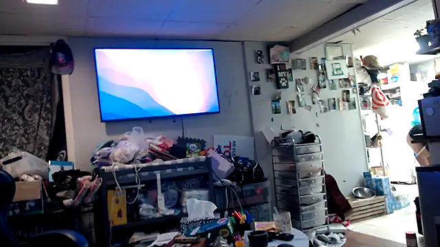 tongueispowerr6d9 online show from December 4, 5:58 am