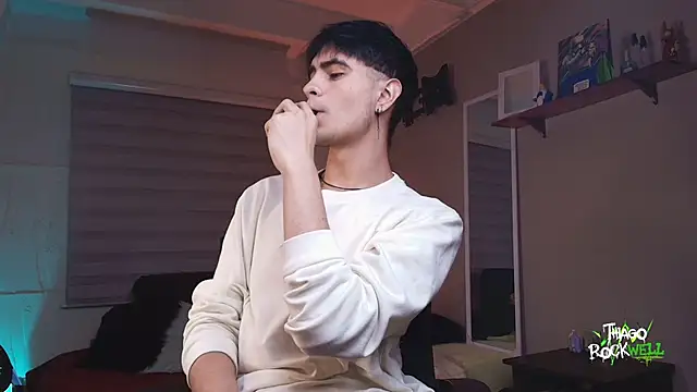 thiago rockwelll online show from March 3, 12:12 am