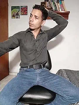 chero 95 online show from November 23, 11:27 pm