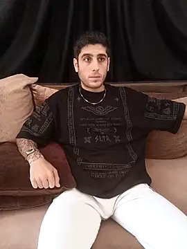 arenn1997 online show from November 5, 12:18 pm