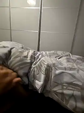 Hardmard online show from December 19, 2:57 pm