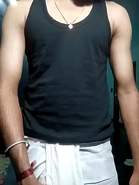 ansh777777777 online show from October 24, 6:42 pm