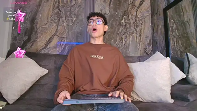 Daviid laidd online show from October 12, 12:26 am