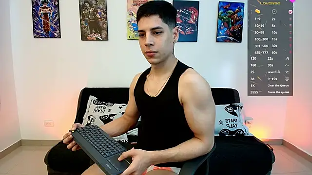 jonathanjoestar  online show from May 29, 9:58 pm