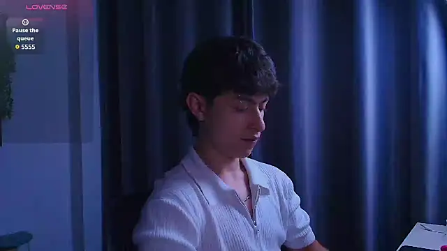 Ares Dickson online show from November 9, 1:31 am