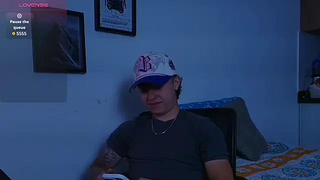 Ares Dickson online show from November 27, 4:49 am