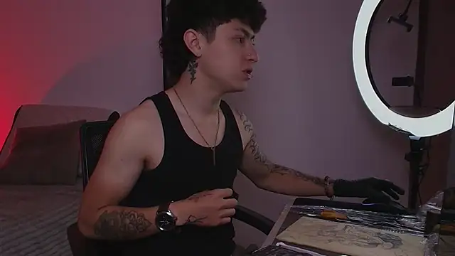 Snapshot of Ares_Dickson chatting on September 14, 6:43 pm Ares Dickson online show from September 14, 6:43 pm