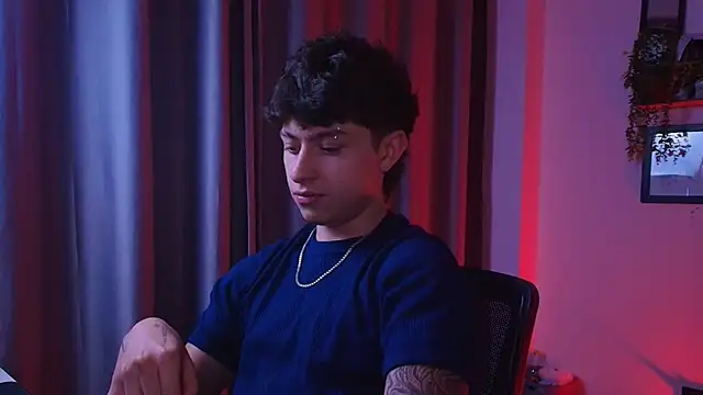 Ares Dickson online show from October 15, 5:04 am