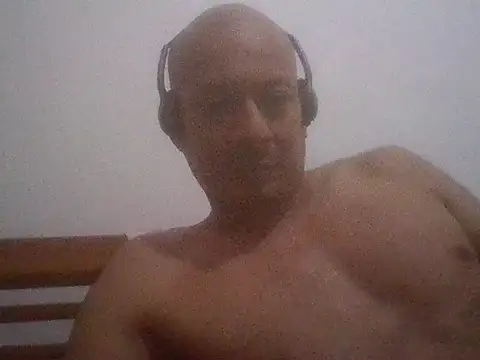 snoppie online show from February 19, 2:02 pm