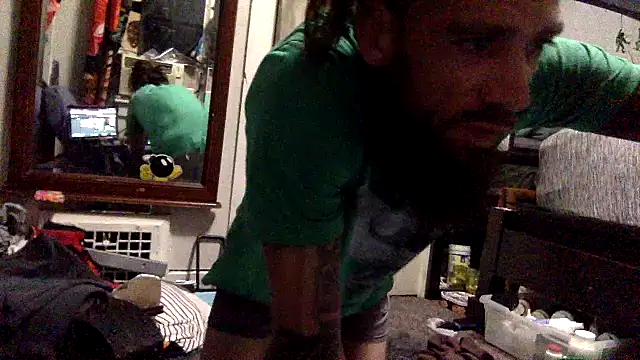Snapshot of Robriguezxxx chatting on September 15, 6:15 am Robriguezxxx online show from September 15, 6:15 am